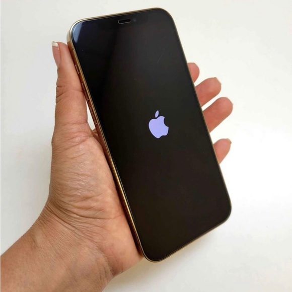 iPhone 12 Pro - Picture 4 of 5